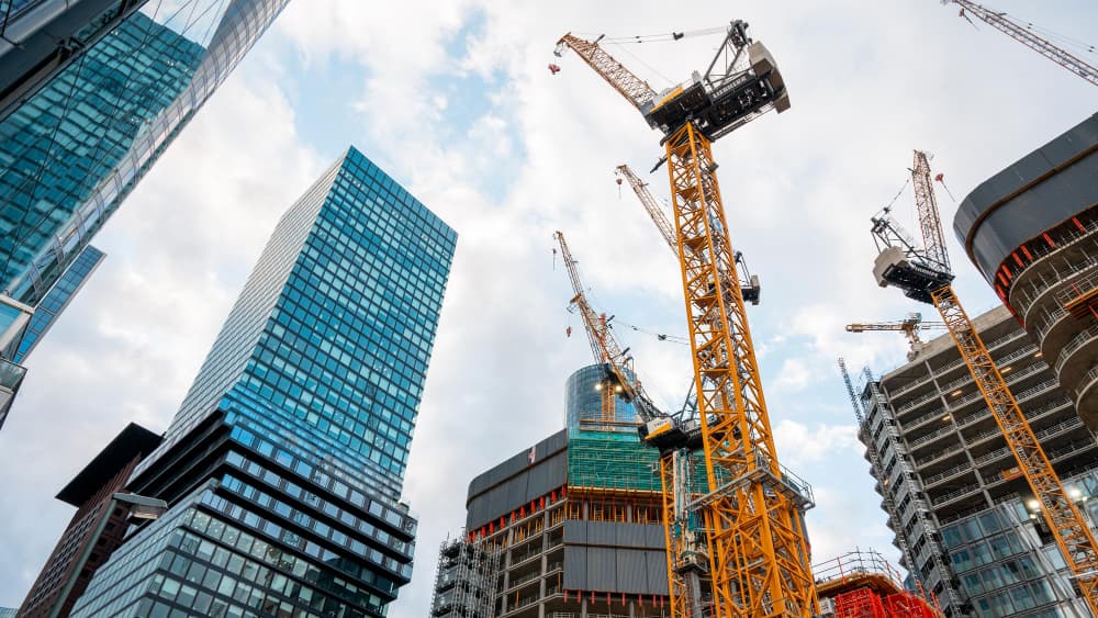 CONSTRUCTION FIELD MANAGEMENT